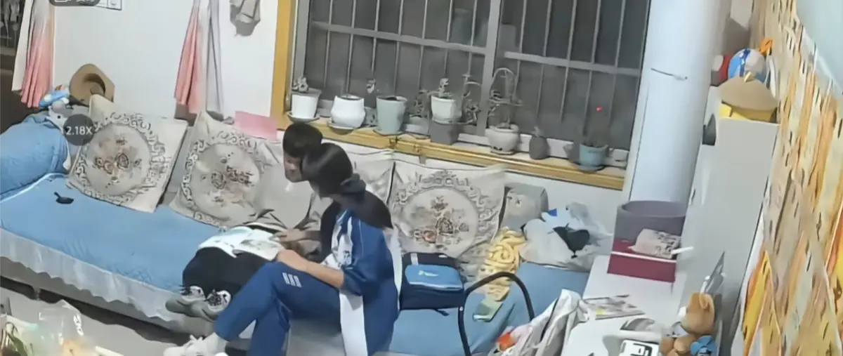 来自姐姐的爱事件来龙去脉梳理-姐弟情深难舍难分日常资源下载-姐姐的捏捏姐姐的爱完整脉络解析