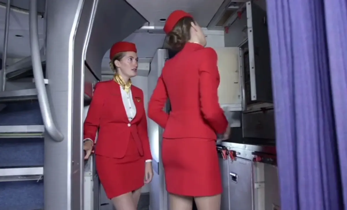 《法国空姐2019(多塞尔航空)》资源下载-法国电影免费在线观看-法国空姐手机高清完整版